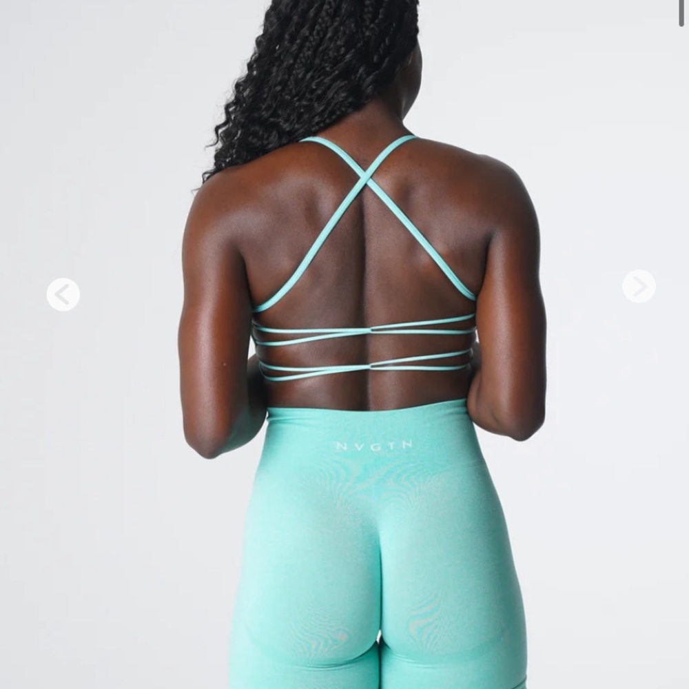 Nvgtn mint invincible sports bra
